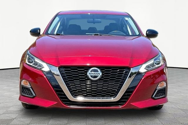 Used 2019 Nissan Altima SR with VIN 1N4BL4CV4KC240528 for sale in Lowell, NC