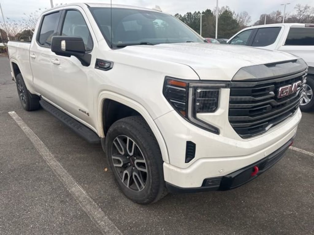 Used 2022 GMC Sierra 1500 AT4 Truck