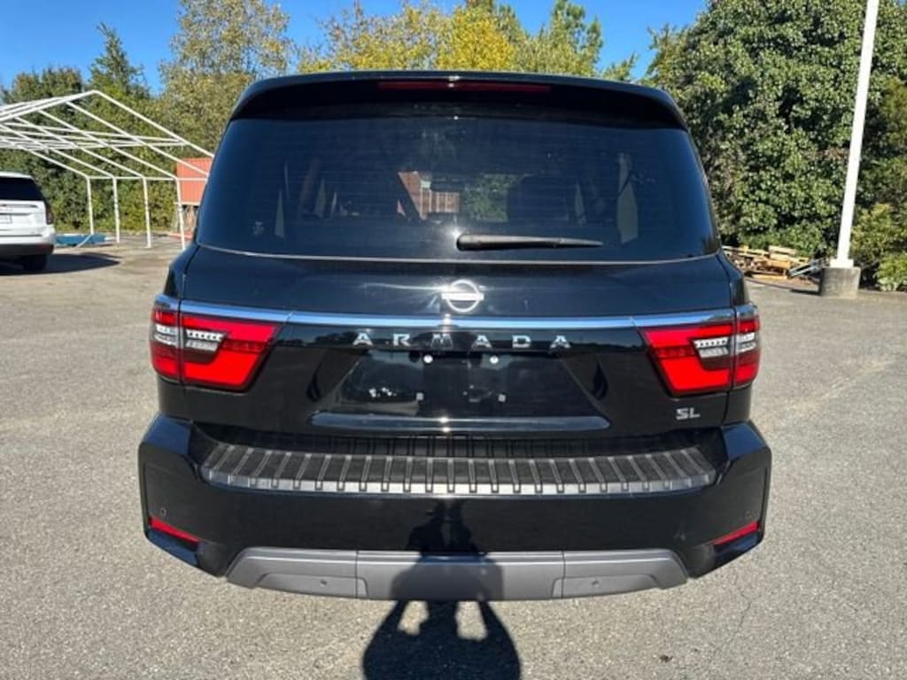 Used 2024 Nissan Armada SL