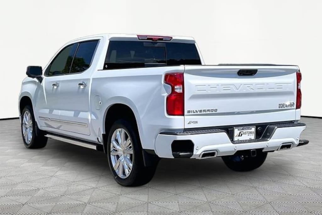 New 2026 Chevrolet Silverado 1500 High Country Truck