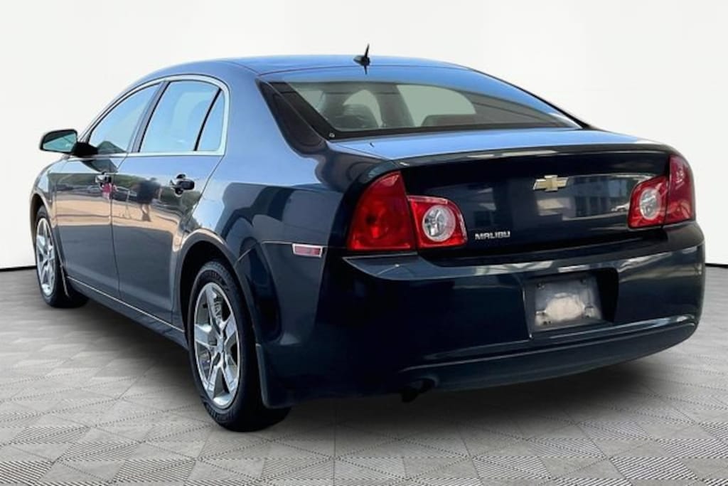 Used 2011 Chevrolet Malibu LS w/1LS Car