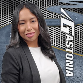 Staff member Karla Mata from ID_c28974092b56