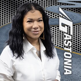 Staff member Diana Price from ID_c28974092b56