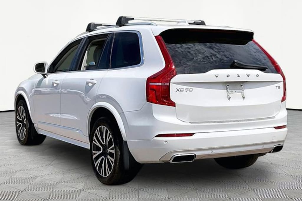 Used 2021 Volvo XC90 T5 Momentum 7 Passenger SUV