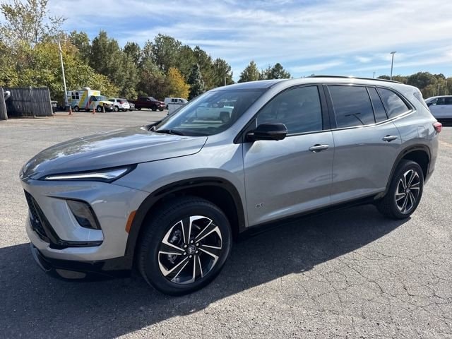 2026 Buick Enclave Sport Touring's photo