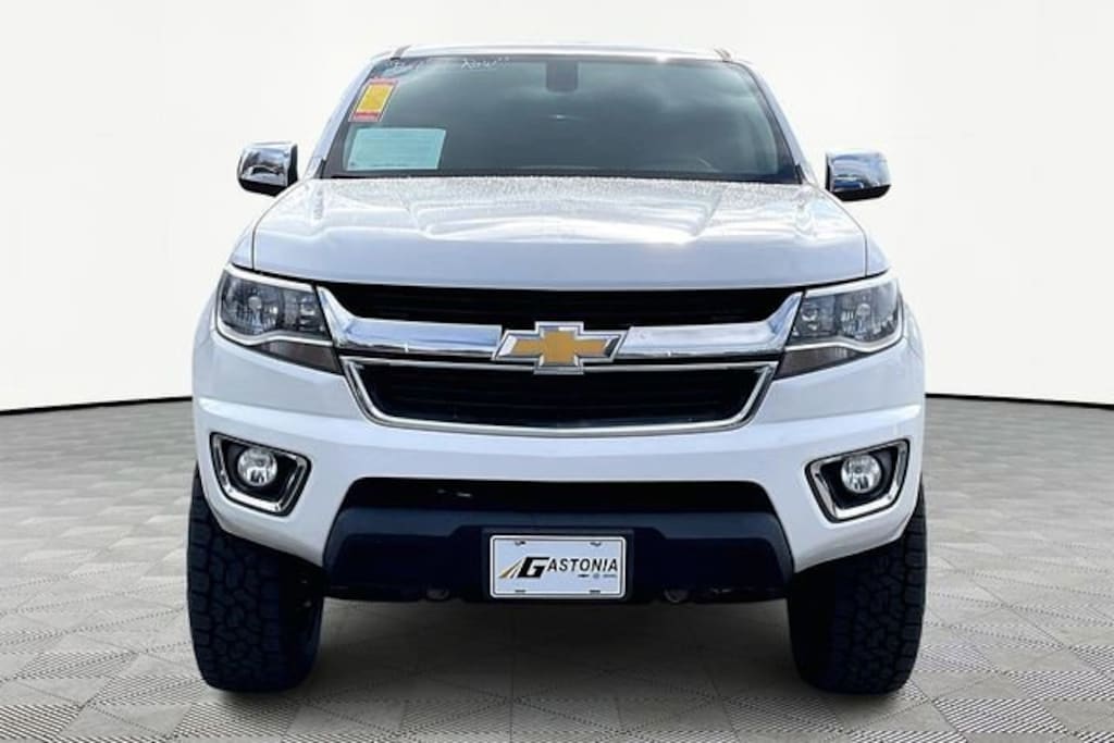 Used 2018 Chevrolet Colorado 2WD LT Truck