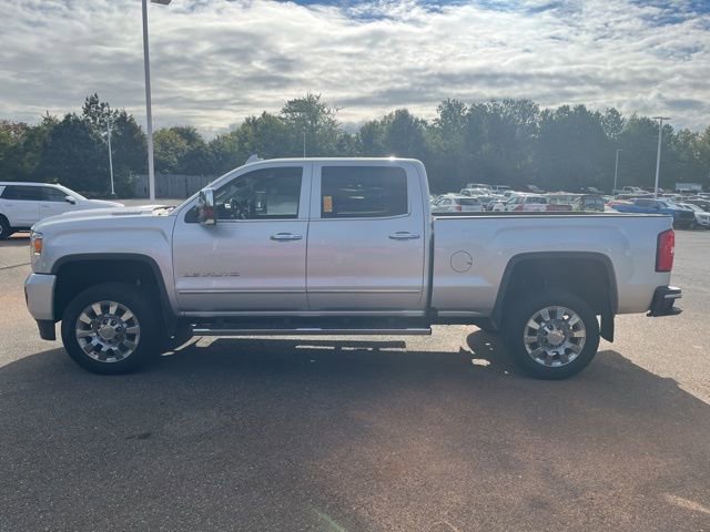 2018 Gmc Sierra 2500 HD Denali photo 4