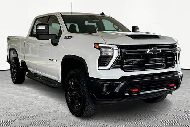2025 Chevrolet Silverado 2500HD LT's photo