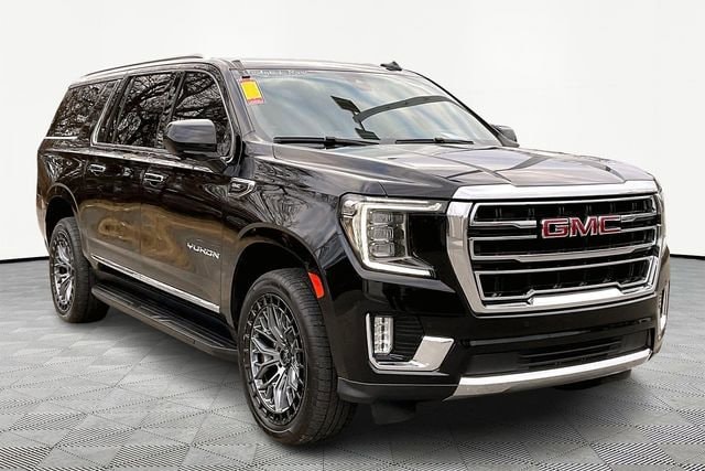 2022 GMC Yukon XL SLT's photo