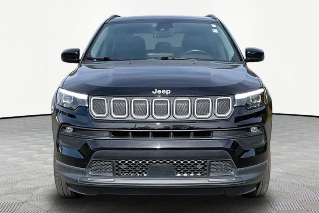 Used 2022 Jeep Compass Latitude Lux 4x4 SUV