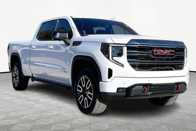 2022 GMC Sierra 1500 AT4's photo