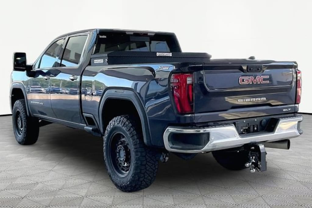 Used 2025 GMC Sierra 3500 HD SLT Truck
