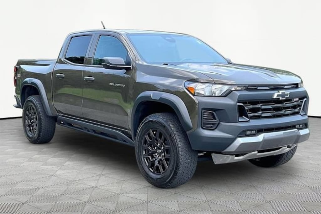 Used 2024 Chevrolet Colorado Trail Boss Truck