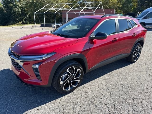 2026 Chevrolet Trax RS's photo