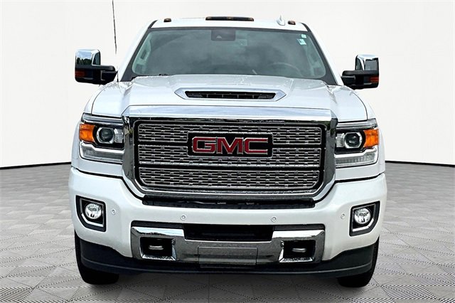 Used 2018 GMC Sierra 3500 Denali HD Denali with VIN 1GT42YEY7JF268504 for sale in Lowell, NC