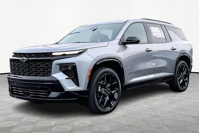 2026 Chevrolet Traverse RS photo 2