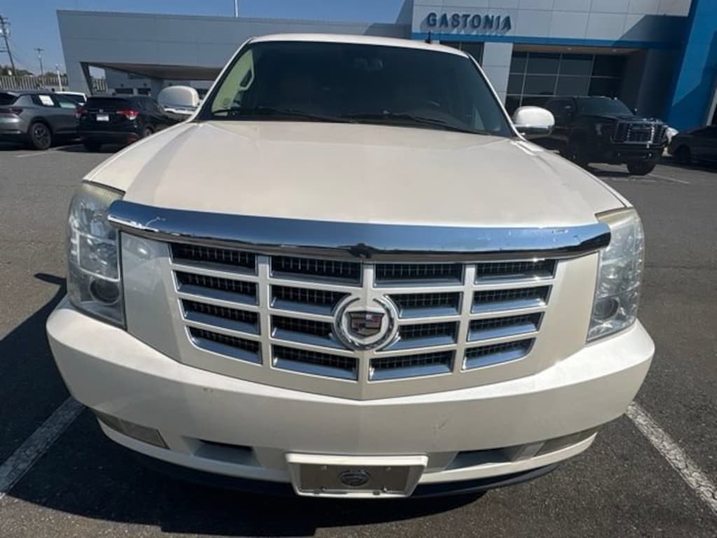 Used 2009 CADILLAC Escalade 4DR AWD SUV