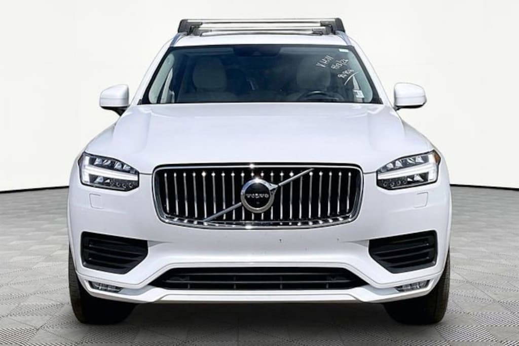 Used 2021 Volvo XC90 T5 Momentum 7 Passenger SUV