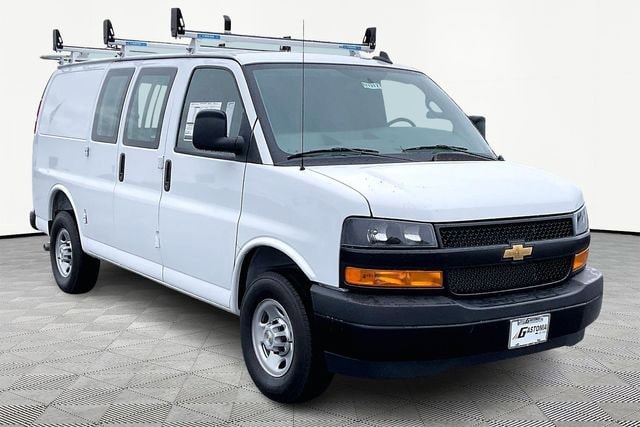 2025 Chevrolet Express Cargo Work Van's photo