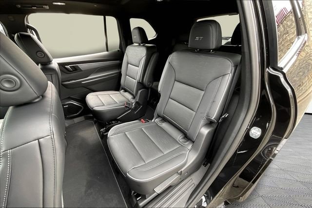 2026 Buick Enclave Sport Touring - Photo 11