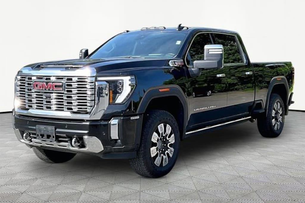 Used 2024 GMC Sierra 2500 HD Denali Truck