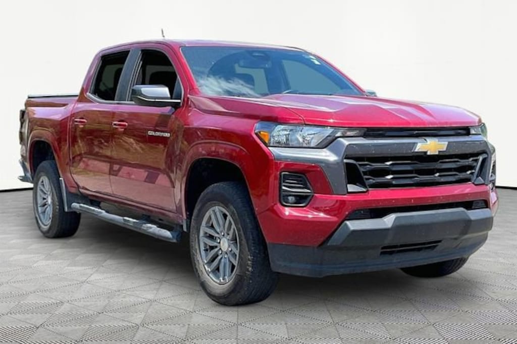 Used 2024 Chevrolet Colorado LT Truck