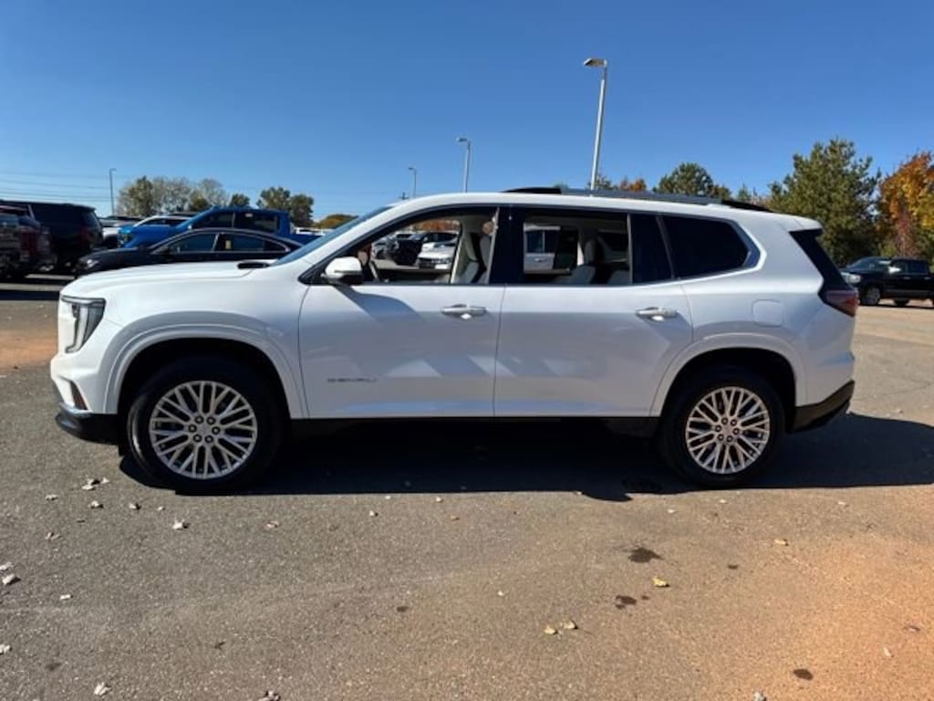 Used 2024 GMC Acadia Denali SUV