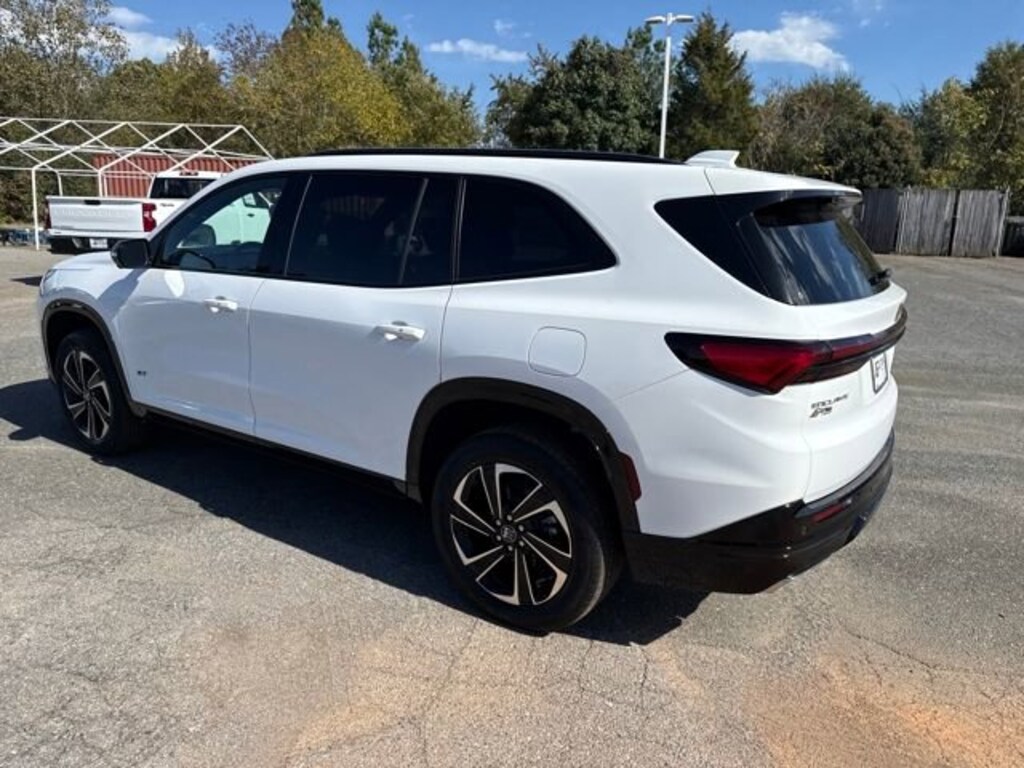 New 2026 Buick Enclave Sport Touring SUV