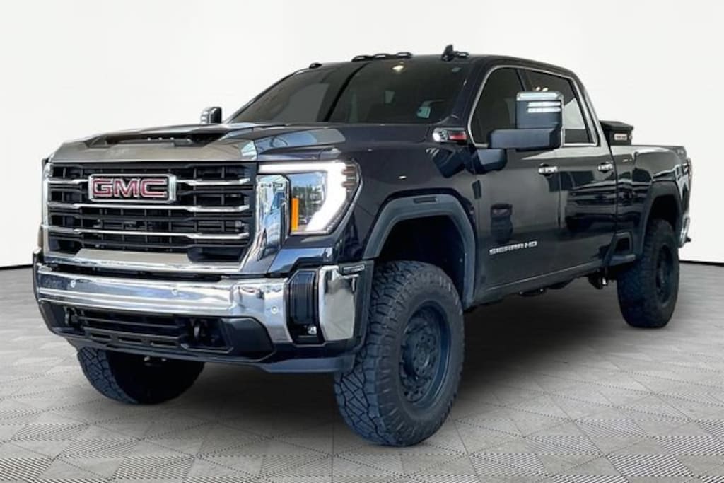 Used 2025 GMC Sierra 3500 HD SLT Truck