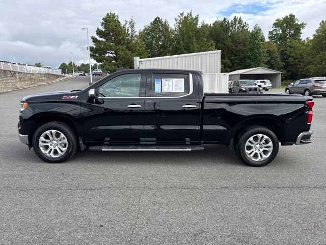 2023 Chevrolet Silverado 1500 LTZ photo 2