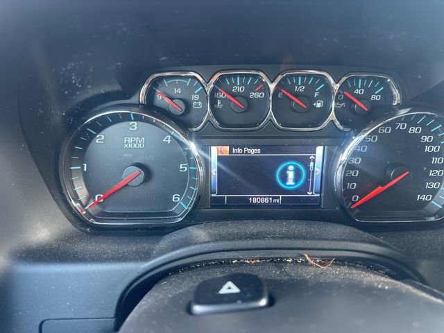 2015 Chevrolet Tahoe LT photo 3