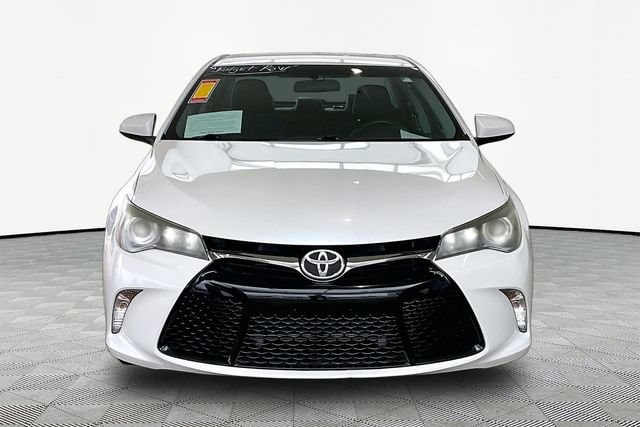 Used 2016 Toyota Camry Special Edition with VIN 4T1BF1FK7GU265471 for sale in Lowell, NC