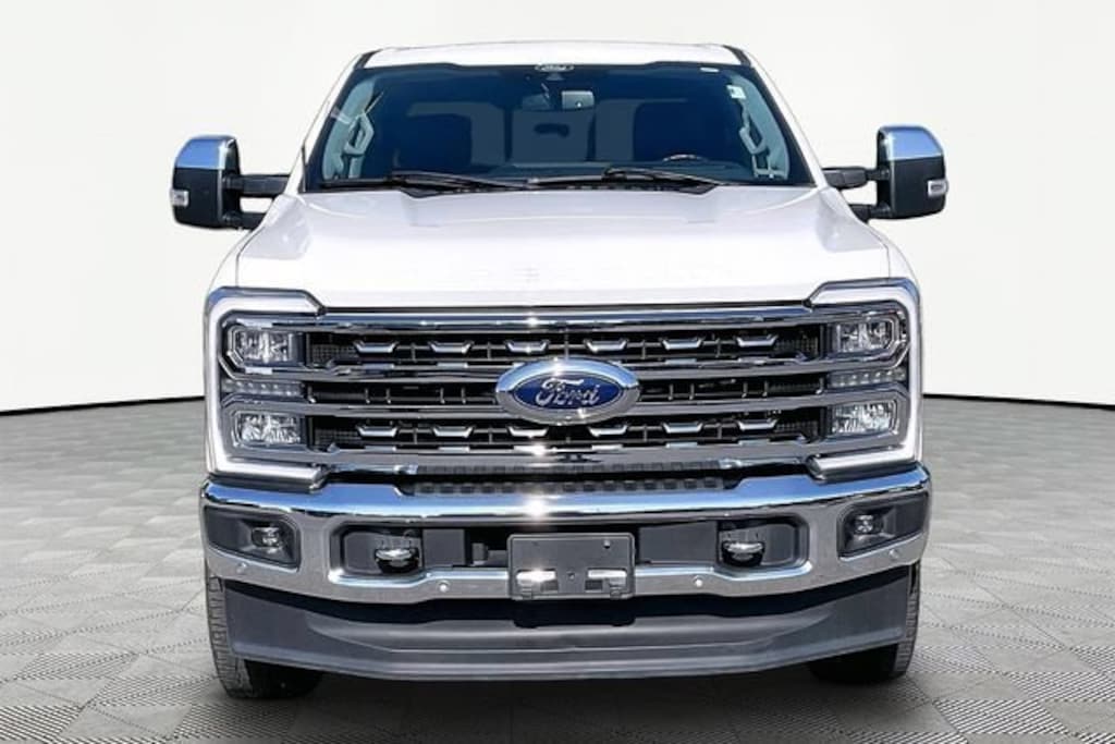 Used 2024 Ford F-250 Lariat Truck