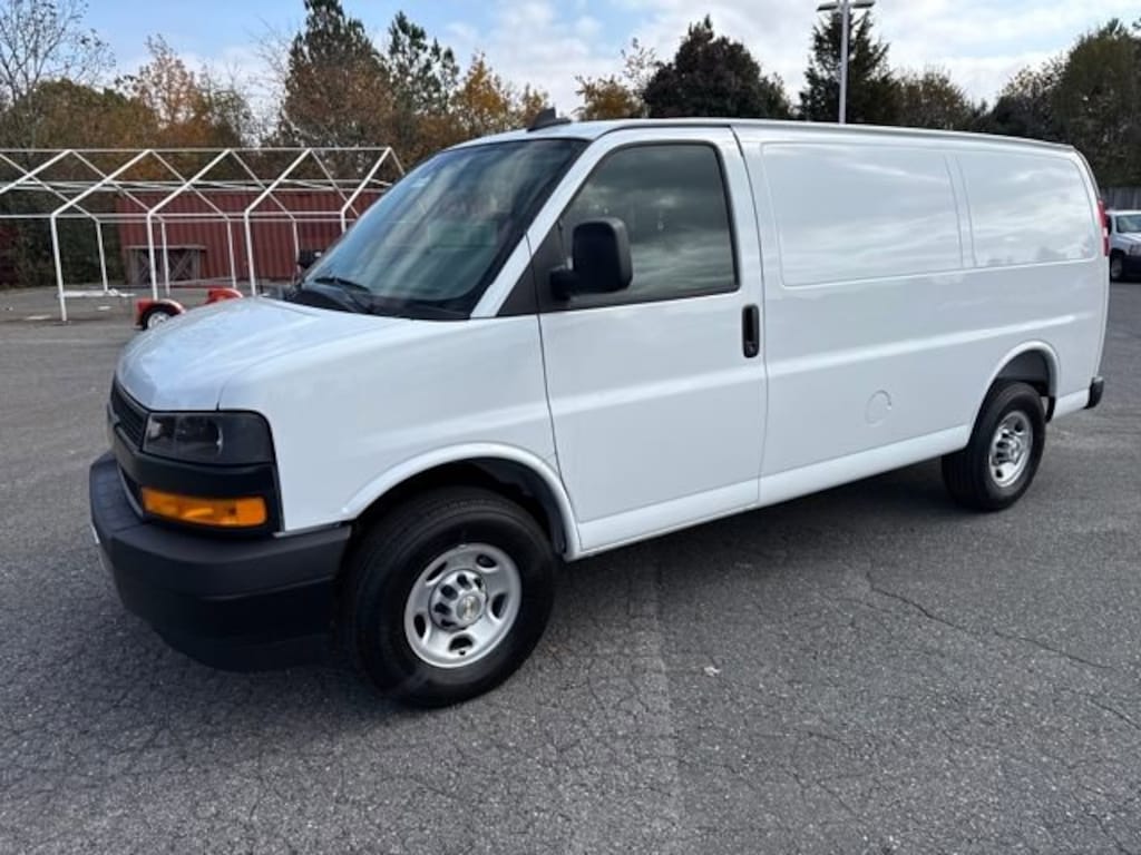 New 2025 Chevrolet Express Cargo 2500 WT Van