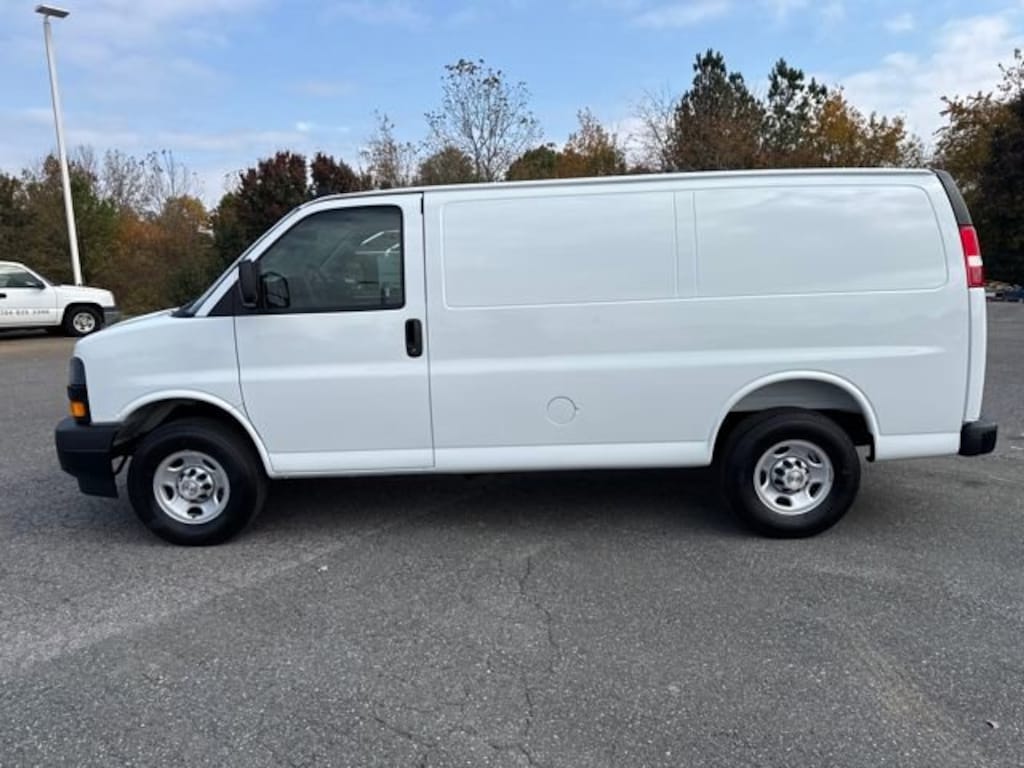 New 2025 Chevrolet Express Cargo 2500 WT Van