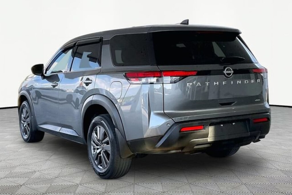 Used 2023 Nissan Pathfinder S 4WD SUV