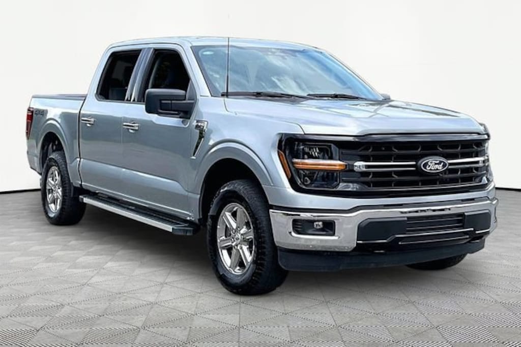 Used 2025 Ford F-150 XLT