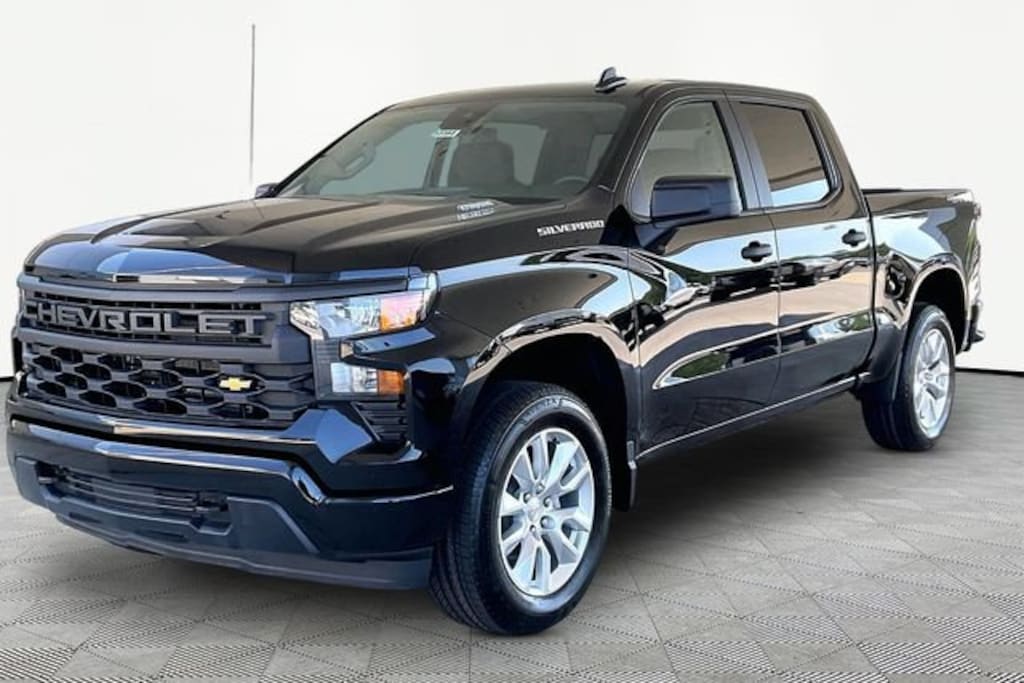 New 2026 Chevrolet Silverado 1500 Custom Truck