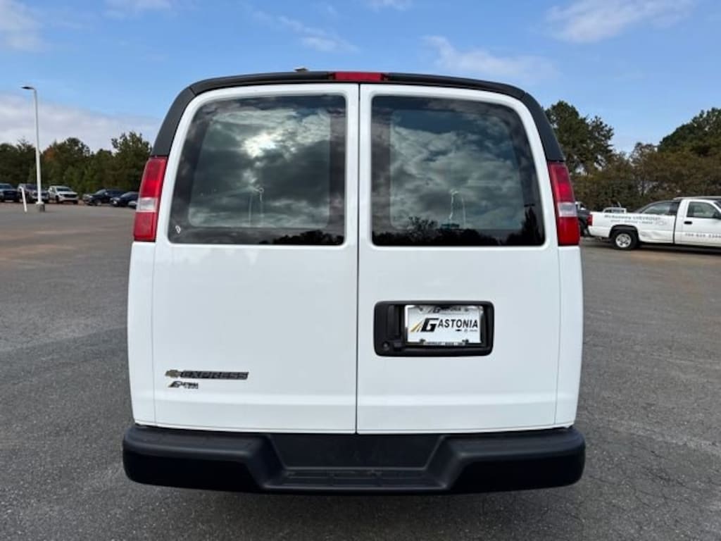 New 2025 Chevrolet Express Cargo 2500 WT Van