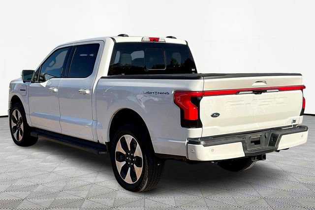 2023 Ford F-150 Lightning Platinum photo 4
