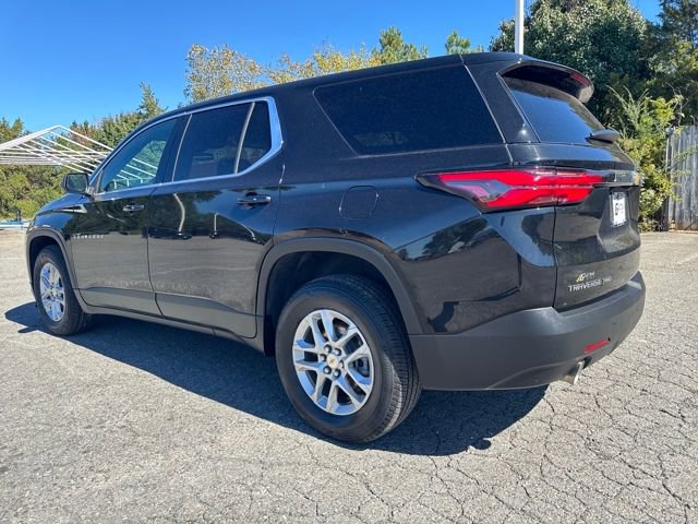 2022 Chevrolet Traverse LS photo 3