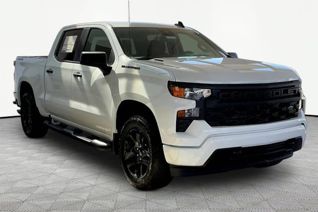 New 2026 Chevrolet Silverado 1500 Custom Truck