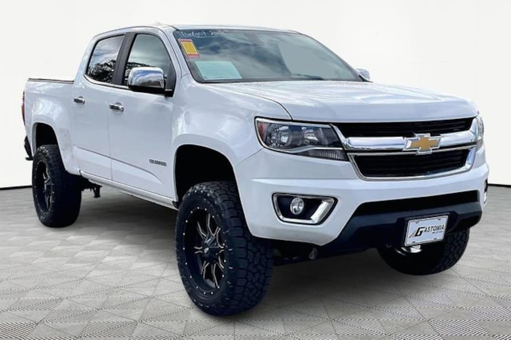 Used 2018 Chevrolet Colorado 2WD LT Truck