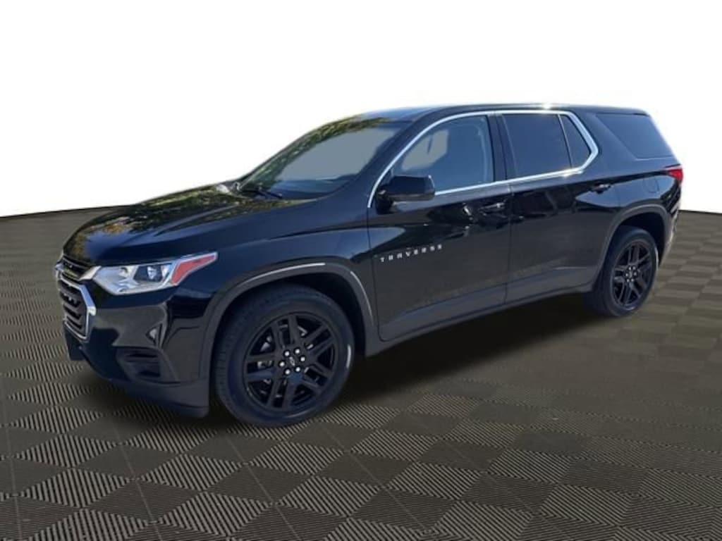 Used 2020 Chevrolet Traverse LS SUV