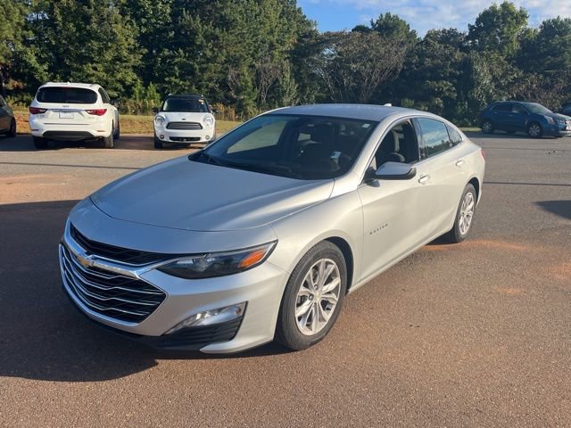 2022 Chevrolet Malibu 1LT photo 3