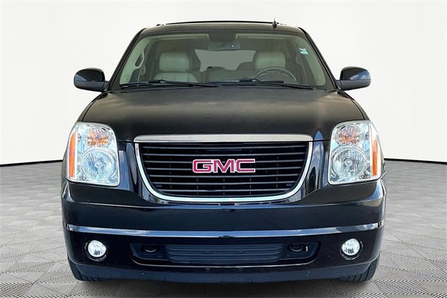 Used 2014 GMC Yukon XL SLT with VIN 1GKS1KE03ER113491 for sale in Lowell, NC