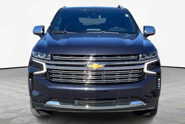 2023 Chevrolet Suburban Premier photo 2