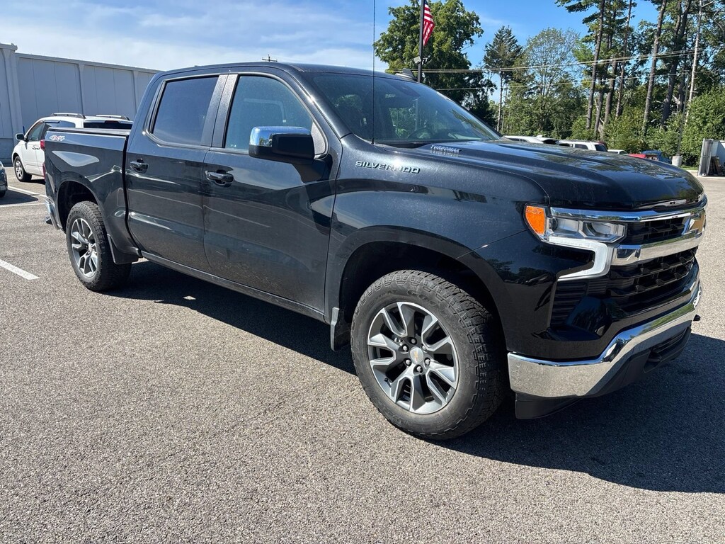 Used 2024 Chevrolet Silverado 1500 LT (2FL) Truck
