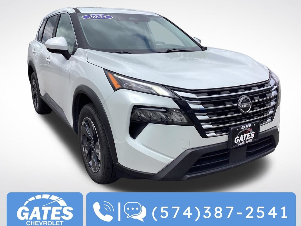 Used 2025 Nissan Rogue SV