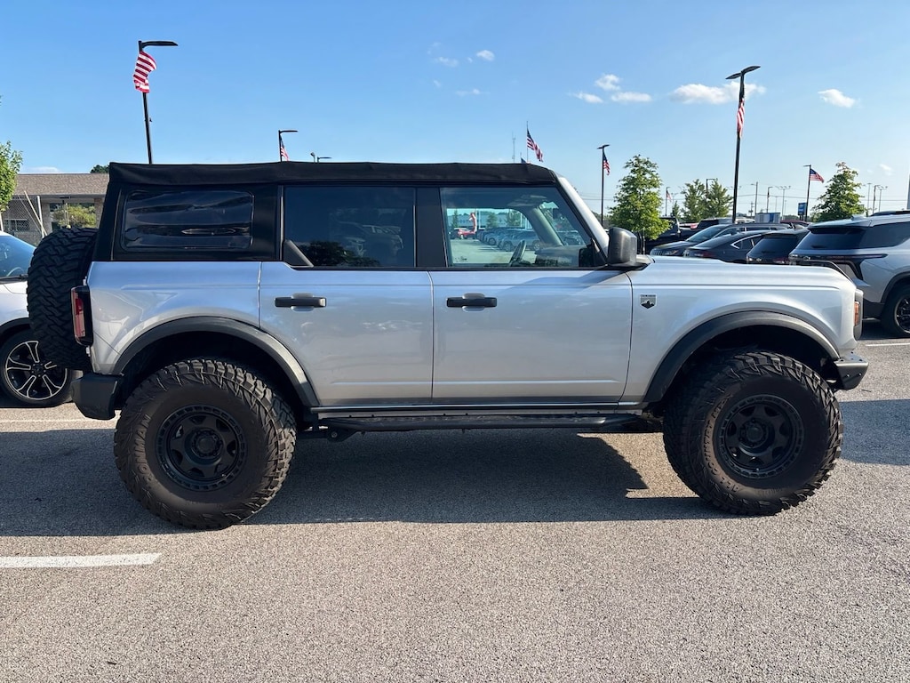 Used 2022 Ford Bronco Base